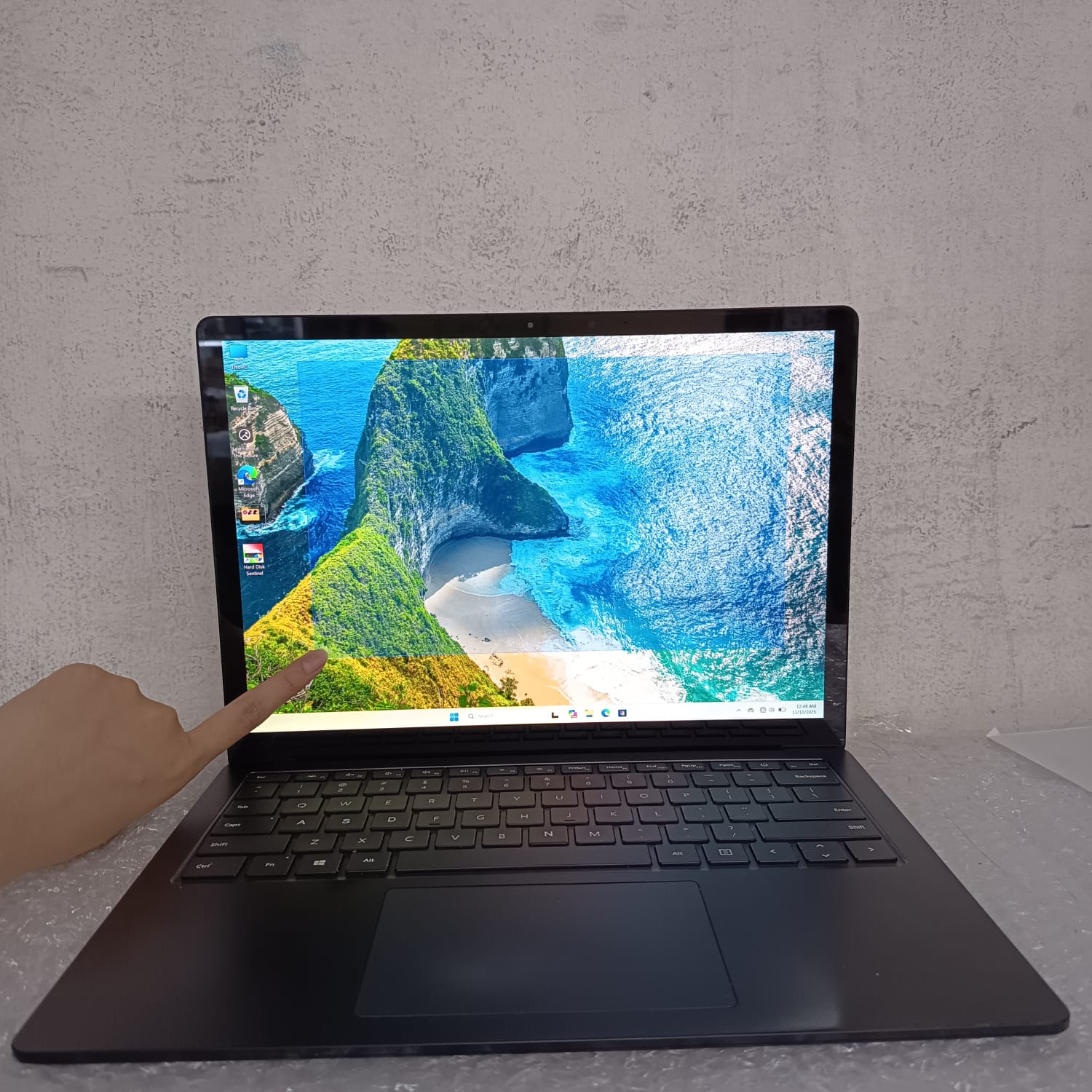 Surface Laptop 4 Touchscreen - Gambar 3